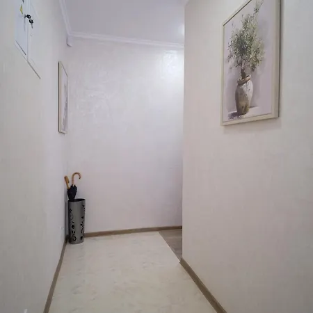 One-room On Shevchenko Avenue 27